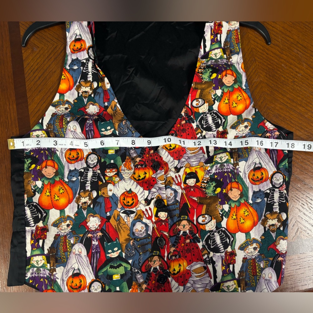 Halloween 111 Main Vintage Festive Women’s Vest‎ Size Medium/Large? - Picture 6 of 6